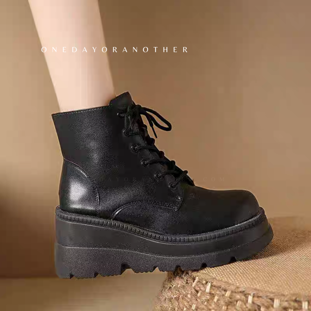 厚底綁帶馬丁靴 馬丁靴 短靴 馬靴 靴子 厚底增高靴 英倫風繫帶 增高鞋 厚底鞋 綁帶厚底短靴 厚底綁帶短靴 D7046-細節圖4