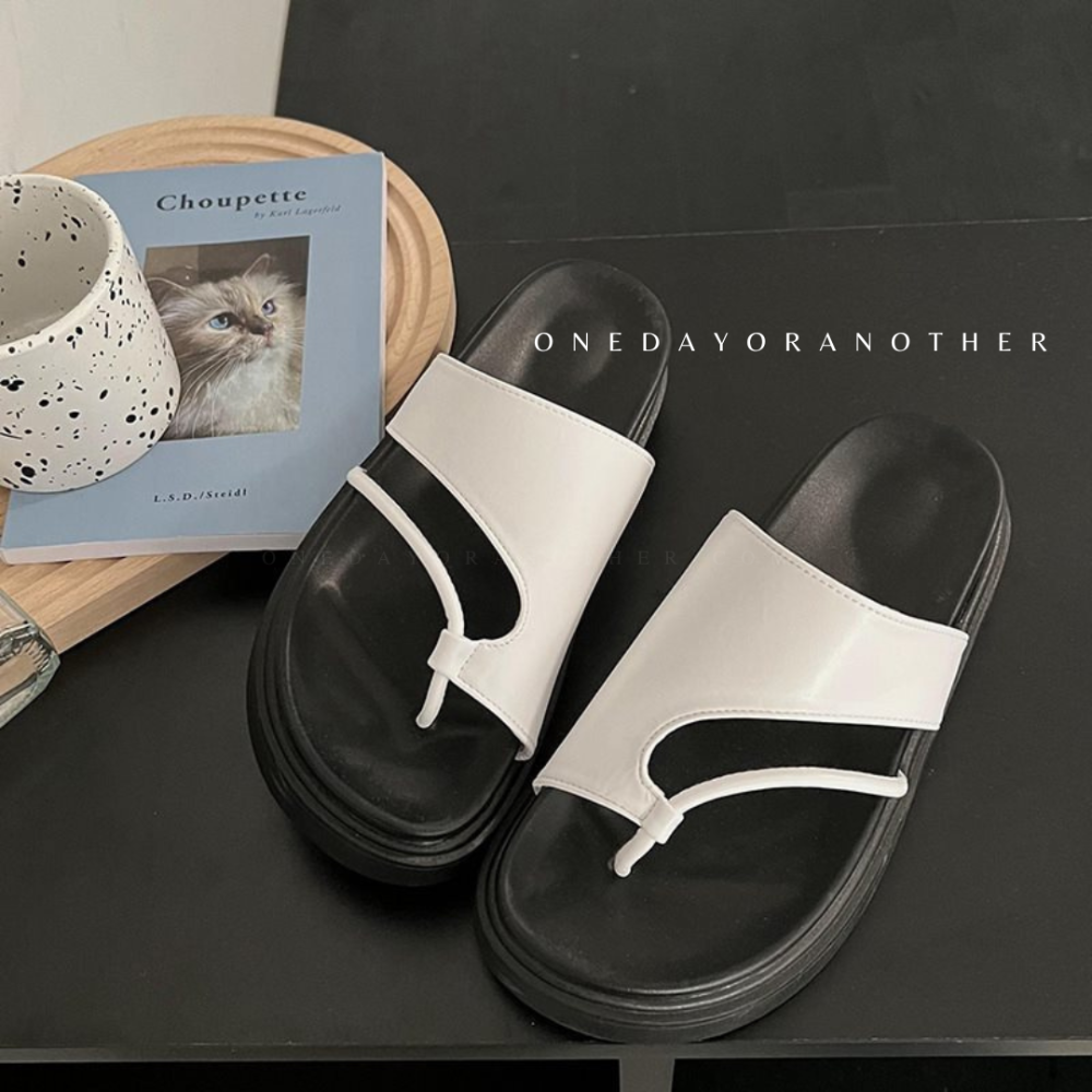 推薦款❤韓版韓國 質感 方頭 軟底 皮革 拖鞋 夾腳 套趾套指 繞指 平底拖鞋 涼鞋 拖鞋 羅馬涼鞋 D30-規格圖9