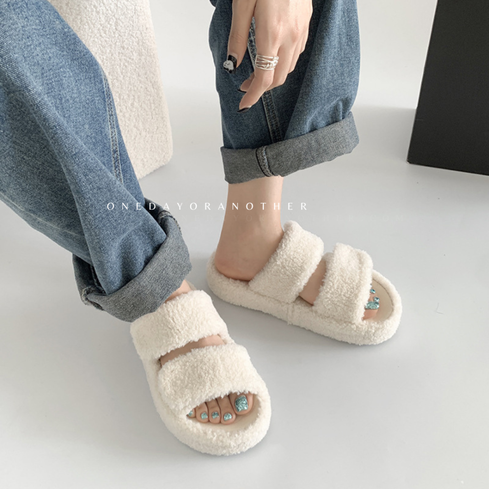 韓國東大門 羊羔毛魔鬼氈拖鞋 毛毛拖鞋 保暖拖鞋 居家拖鞋 室內拖鞋 外穿拖鞋 加厚 毛絨鞋 厚底 冬天拖鞋 301-7-細節圖6