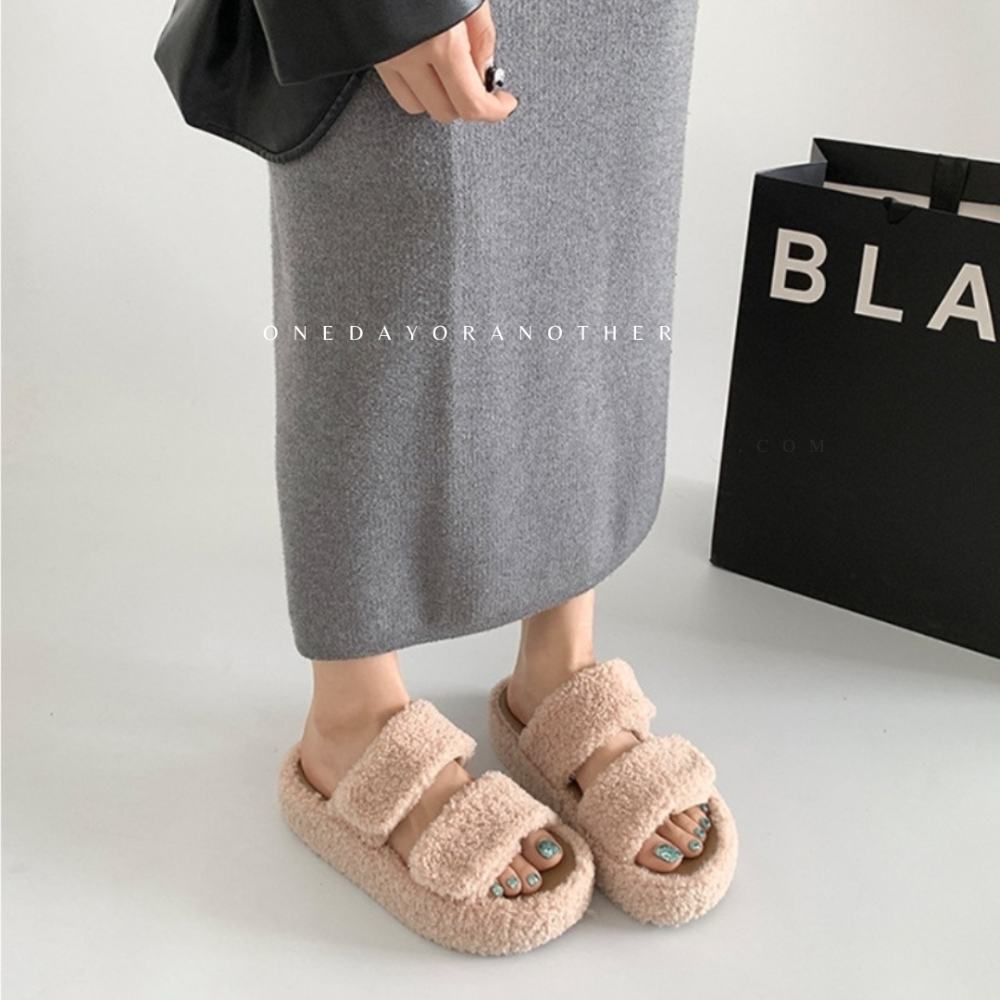 韓國東大門 羊羔毛魔鬼氈拖鞋 毛毛拖鞋 保暖拖鞋 居家拖鞋 室內拖鞋 外穿拖鞋 加厚 毛絨鞋 厚底 冬天拖鞋 301-7-細節圖8