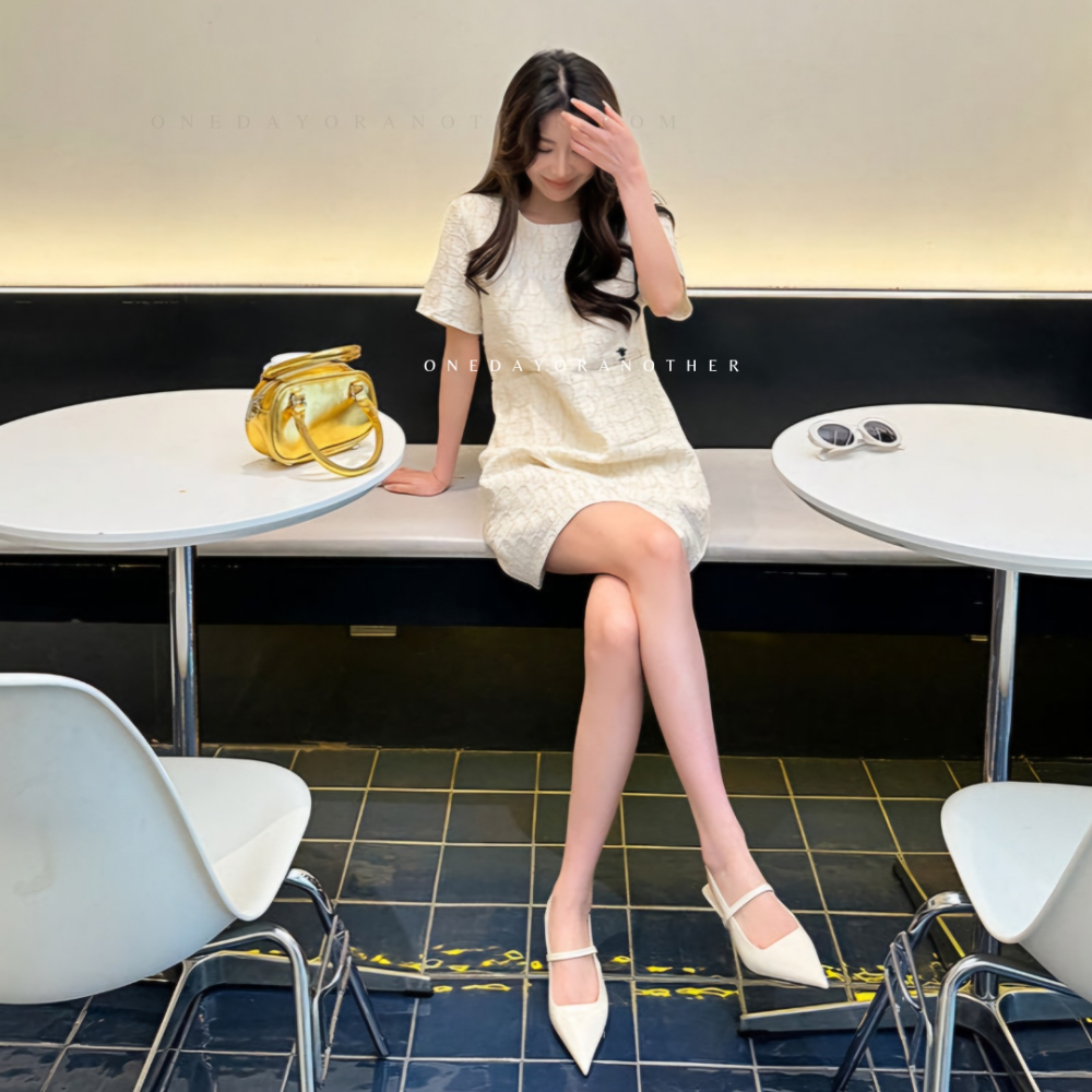 韓國東大門 尖頭 細跟 跟鞋 後鏤空 高跟 後空尖頭 高跟鞋 尖頭涼鞋 低跟涼鞋 包鞋 涼鞋 小香風 D2637-細節圖7