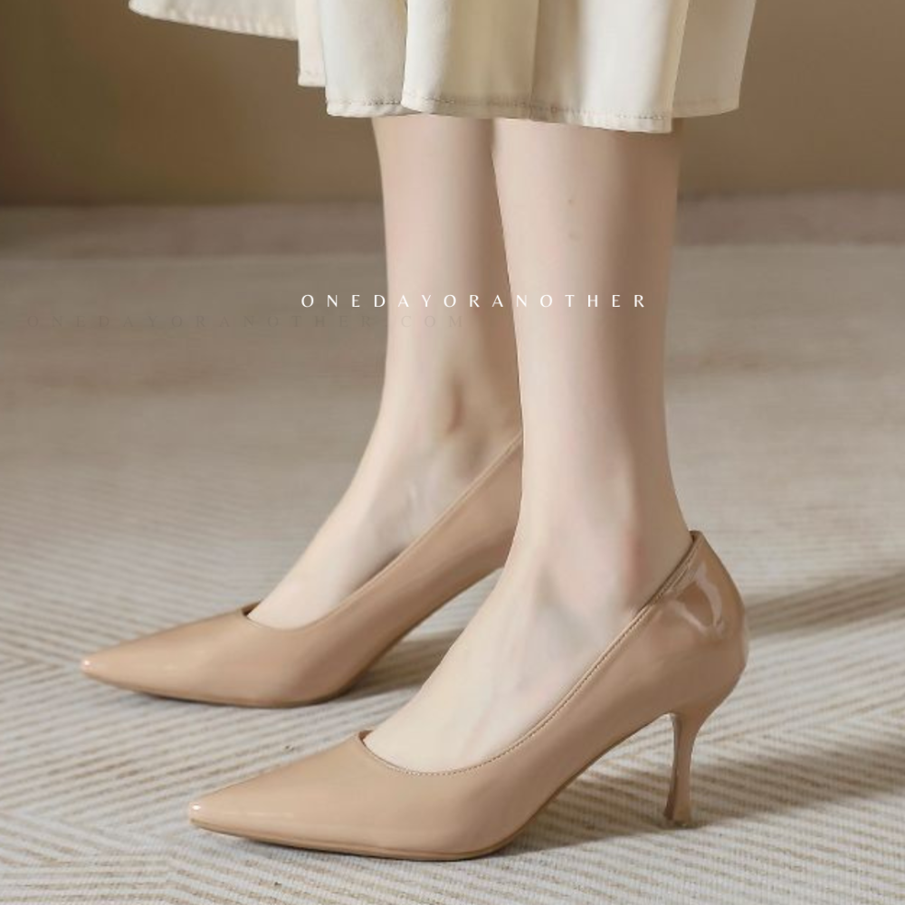 現貨大尺碼尖頭高跟鞋 細跟高跟鞋 高跟涼鞋 婚鞋 黑色高跟鞋 淺口高跟鞋 性感顯瘦夜店鞋 新娘鞋 職場OL 5905-細節圖8