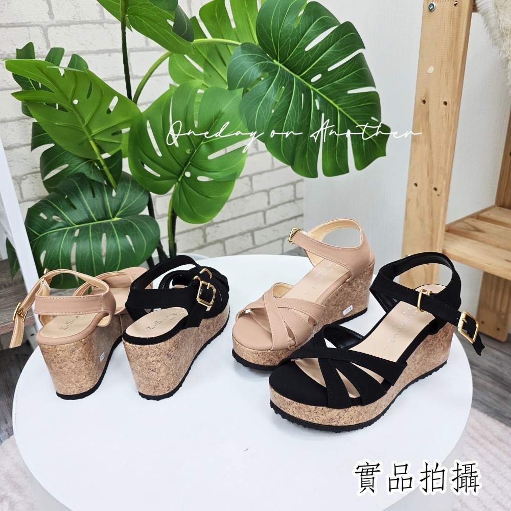 MIT台灣手工鞋 交叉一字帶簍空扣帶涼鞋 鬆糕涼鞋 厚底交叉 厚底涼鞋 厚底拖鞋 楔形涼鞋 高跟涼鞋 坡跟涼鞋 303-細節圖5