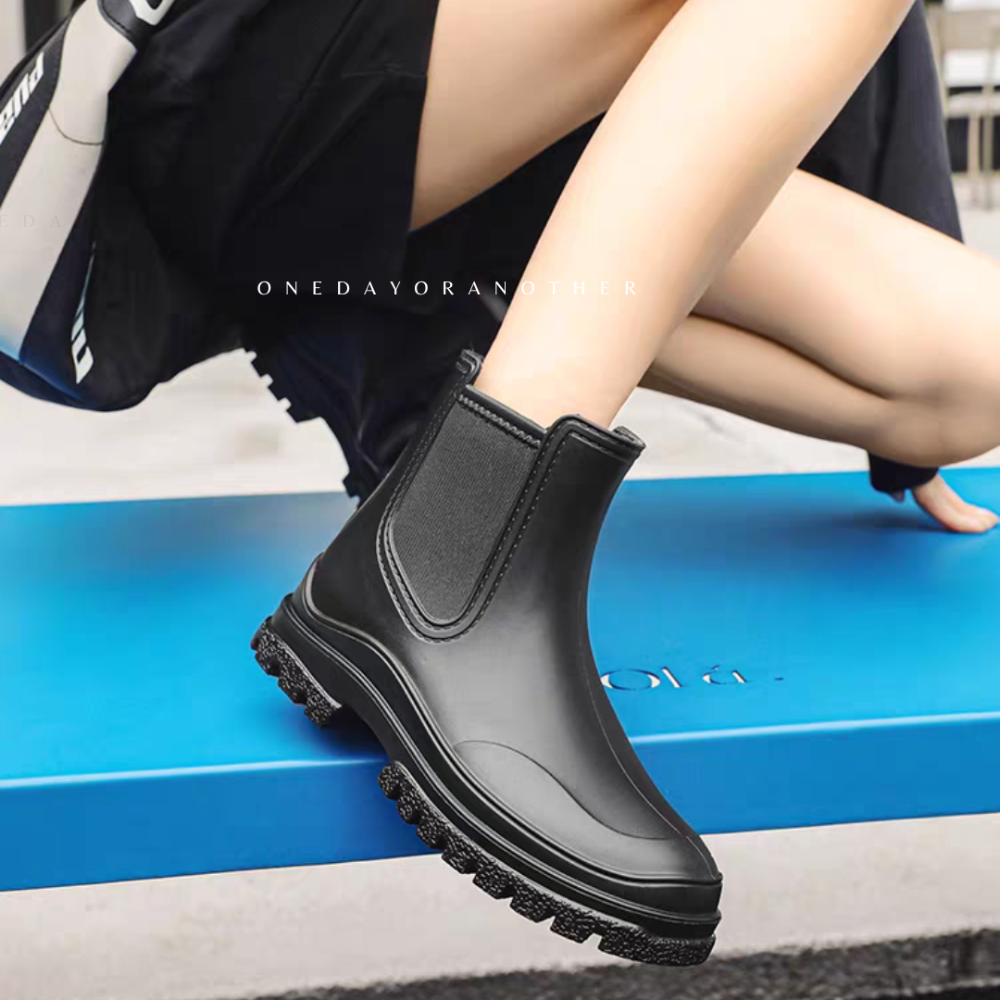 韓系短筒雨靴 防水防雨 一體成型 厚底增高 防潑水靴 橡膠雨靴 女鞋 靴子 雨靴 女生雨鞋 切爾西靴 防水鞋 533-細節圖6