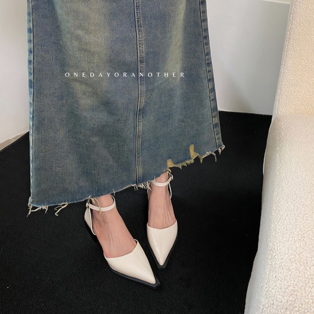 素面皮革一字帶金屬釦尖頭包鞋 尖頭鞋 OL鞋 純色 女鞋 工作鞋 粗跟鞋 淺口 百搭 面試鞋 尖頭跟鞋 低跟鞋G2714-細節圖5