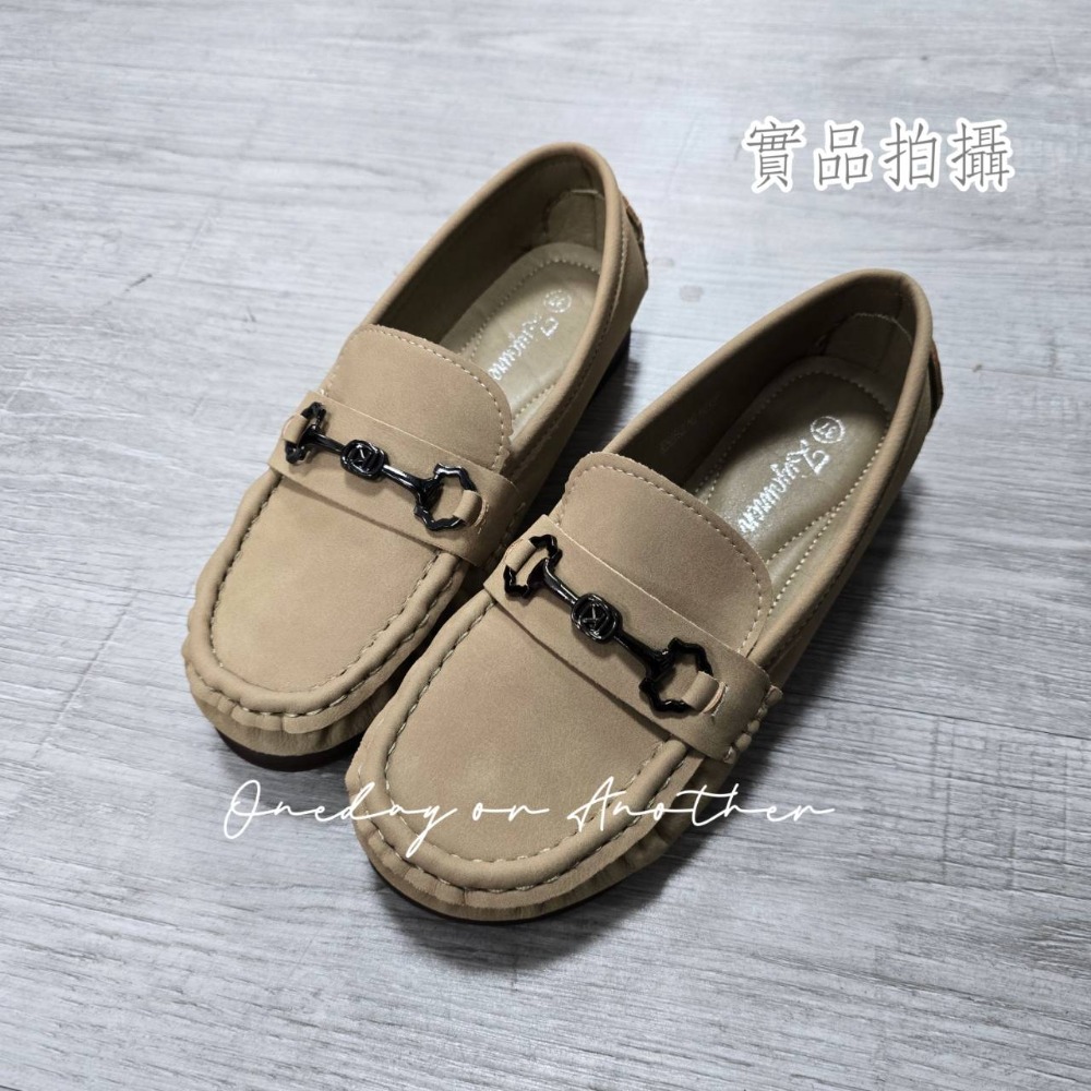 真皮感馬銜扣樂福鞋 超軟Q 舒適透氣 橡膠止滑底 豆豆鞋 懶人鞋 包鞋 娃娃鞋 便鞋 莫卡辛 平底鞋 休閒鞋 809-規格圖9