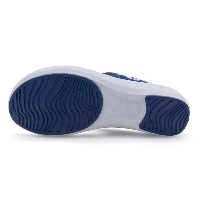 人體工學足弓設計 舒適耐走 特殊鞋杯構造 柔軟中底穩定重心 立體波紋大底 防滑程度佳-細節圖6