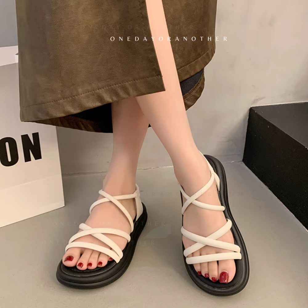 韓版交叉細帶羅馬涼鞋 細帶涼鞋 羅馬鞋 舒適軟底 交叉涼拖鞋 休閒涼鞋 厚底涼鞋 學生百搭 夏日必備 沙灘ins A20-細節圖5