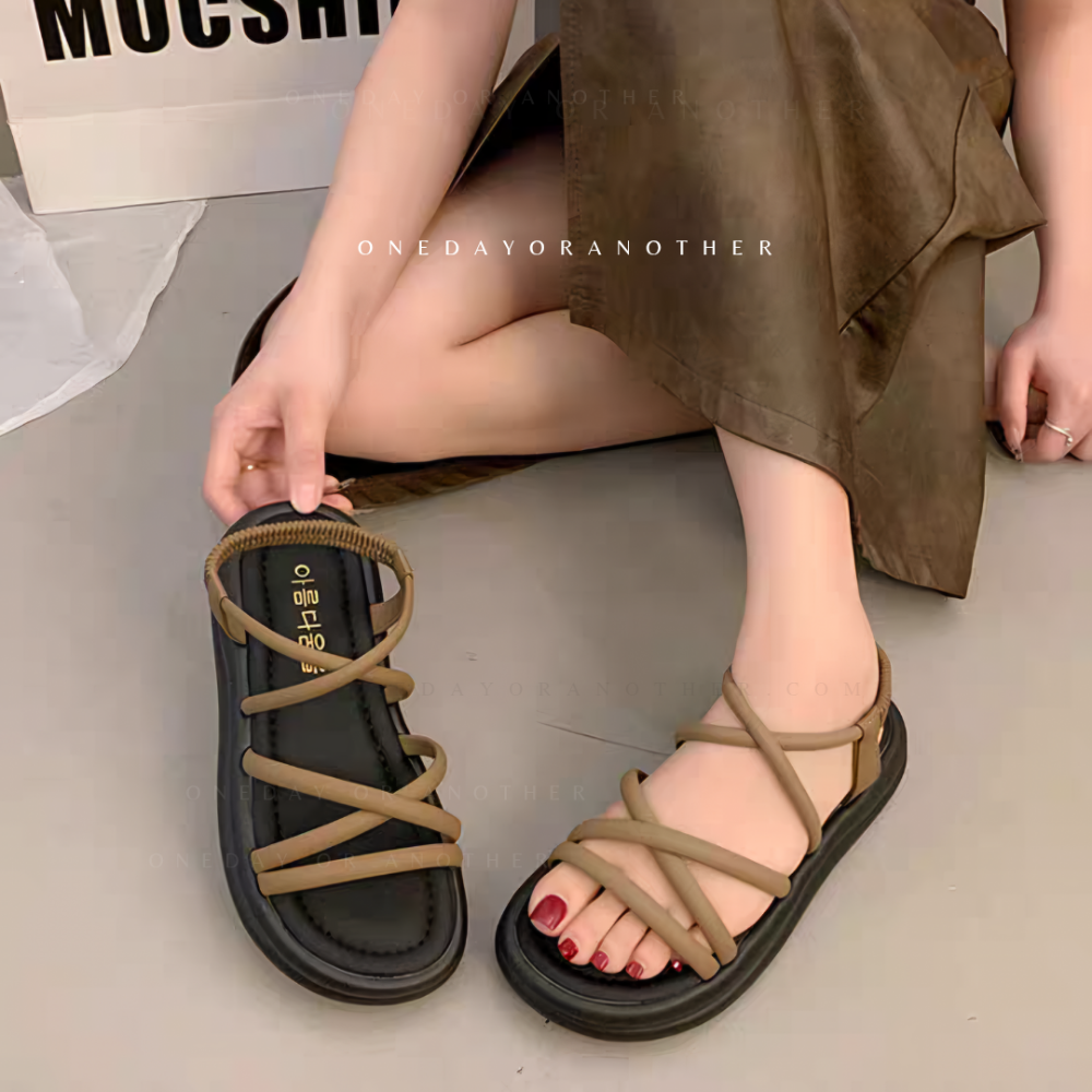 韓版交叉細帶羅馬涼鞋 細帶涼鞋 羅馬鞋 舒適軟底 交叉涼拖鞋 休閒涼鞋 厚底涼鞋 學生百搭 夏日必備 沙灘ins A20-細節圖8