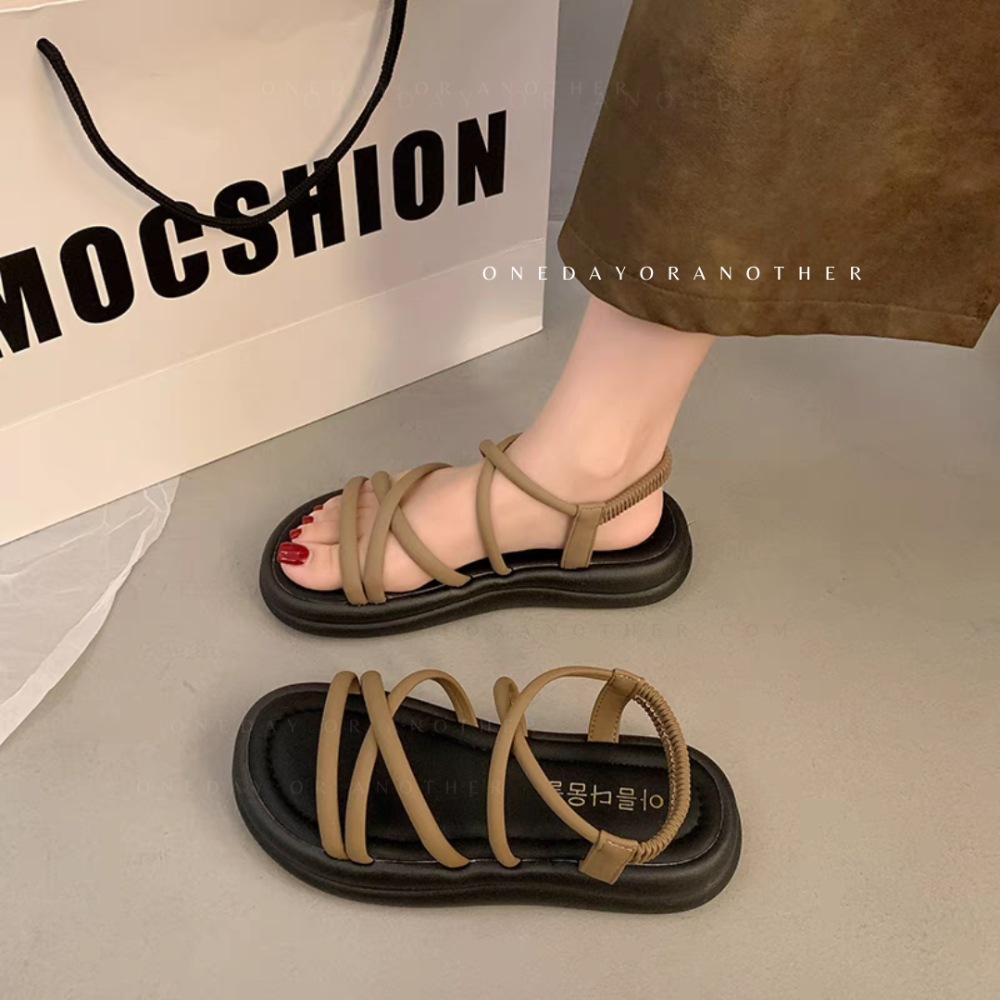 韓版交叉細帶羅馬涼鞋 細帶涼鞋 羅馬鞋 舒適軟底 交叉涼拖鞋 休閒涼鞋 厚底涼鞋 學生百搭 夏日必備 沙灘ins A20-細節圖9