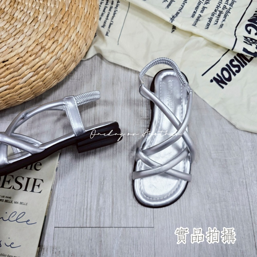 羅馬涼鞋 細帶涼鞋 羅馬鞋 交叉涼拖鞋 休閒涼鞋 平底涼鞋 軟底涼鞋 鬆緊帶 沙灘鞋 露趾涼鞋 夏日涼鞋 SU31-細節圖9