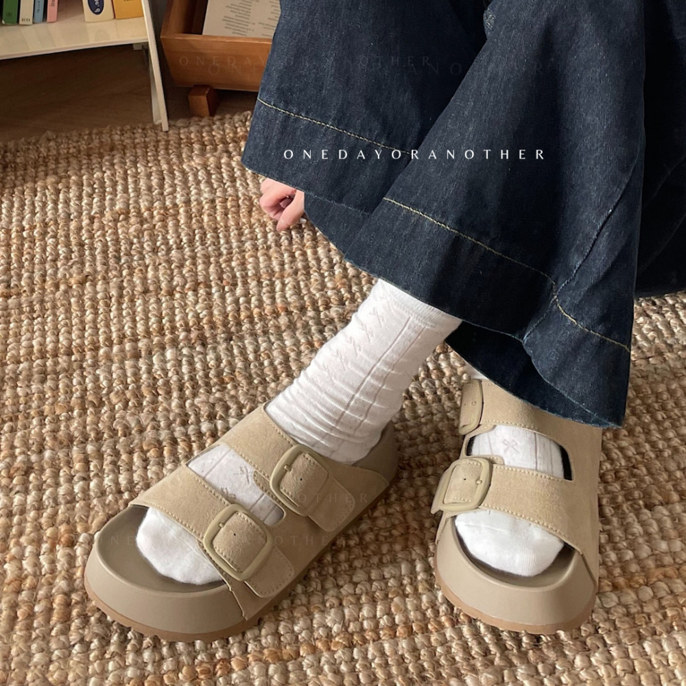 自留款 經典雙帶休閒厚底拖鞋 拖鞋女外出 平底涼拖鞋 涼拖鞋 厚底拖鞋 軟底拖鞋 涼拖鞋 外出拖鞋 勃肯鞋 G802-細節圖3