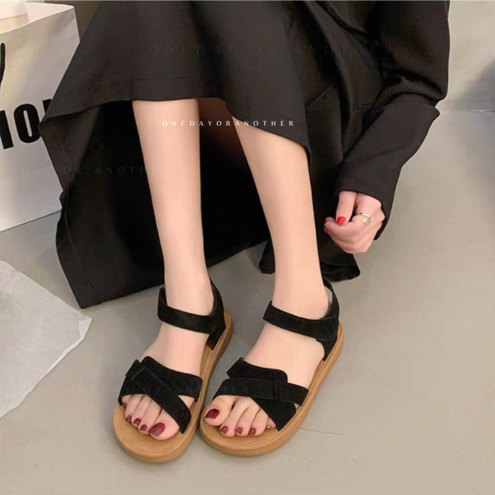 羅馬涼鞋 超軟Q 橡膠止滑底 魔鬼氈好穿脫 夏日涼鞋 休閒百搭 一字寬帶 魔鬼氈沙灘鞋 絨面平底鞋羅馬鞋 舒適 2683-細節圖9