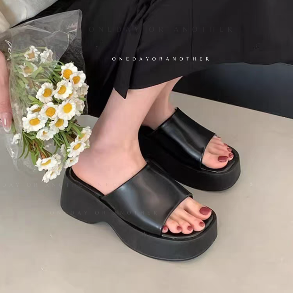 素面皮革一字厚底涼拖鞋 寬版涼鞋 一字寬帶 一片 方頭 休閒拖鞋 止滑 耐磨 平底拖鞋 室內拖鞋 外穿拖鞋 G9811-細節圖9