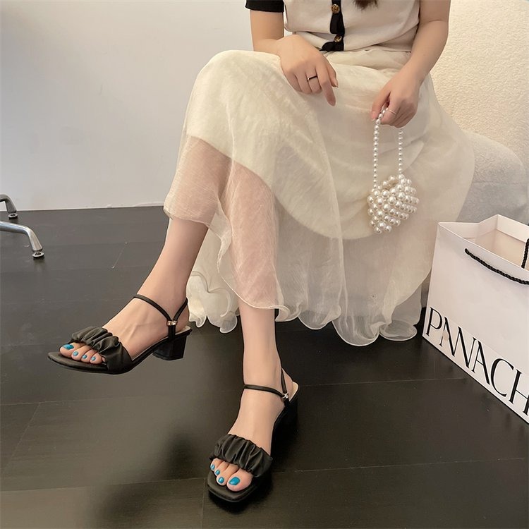 可兩穿涼拖鞋 雲朵皺皺細帶 雲朵跟鞋 雲朵拖鞋 兩穿涼鞋 粗跟涼鞋 方頭涼鞋 低跟涼鞋 粗跟拖鞋 羅馬涼鞋 G7976-細節圖3