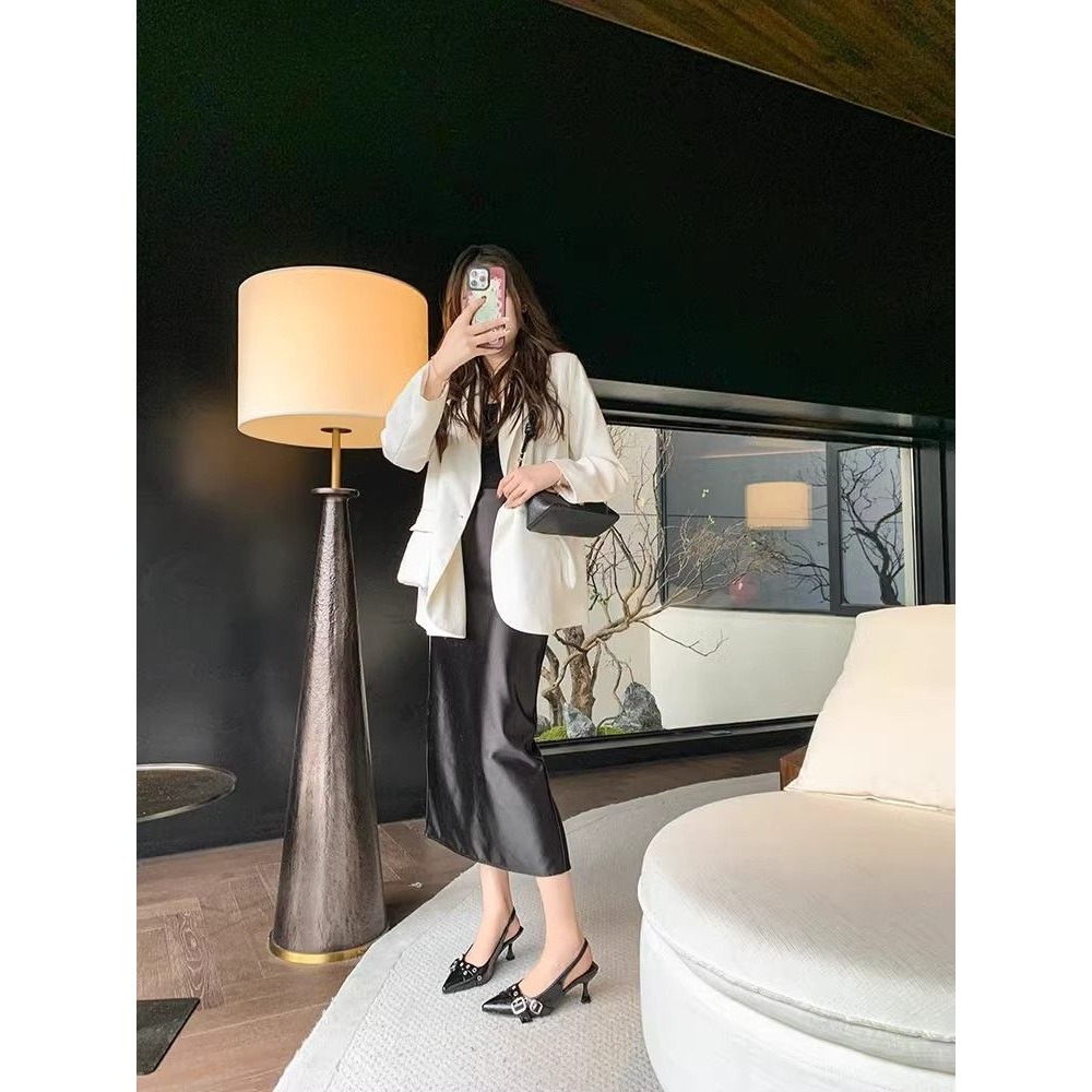 韓版 韓國 尖頭 皮帶 繫帶 一字 淺口 尖頭高跟鞋 粗跟鞋 粗跟涼鞋 尖頭跟鞋 前包後空 百搭時尚 G9755-細節圖5