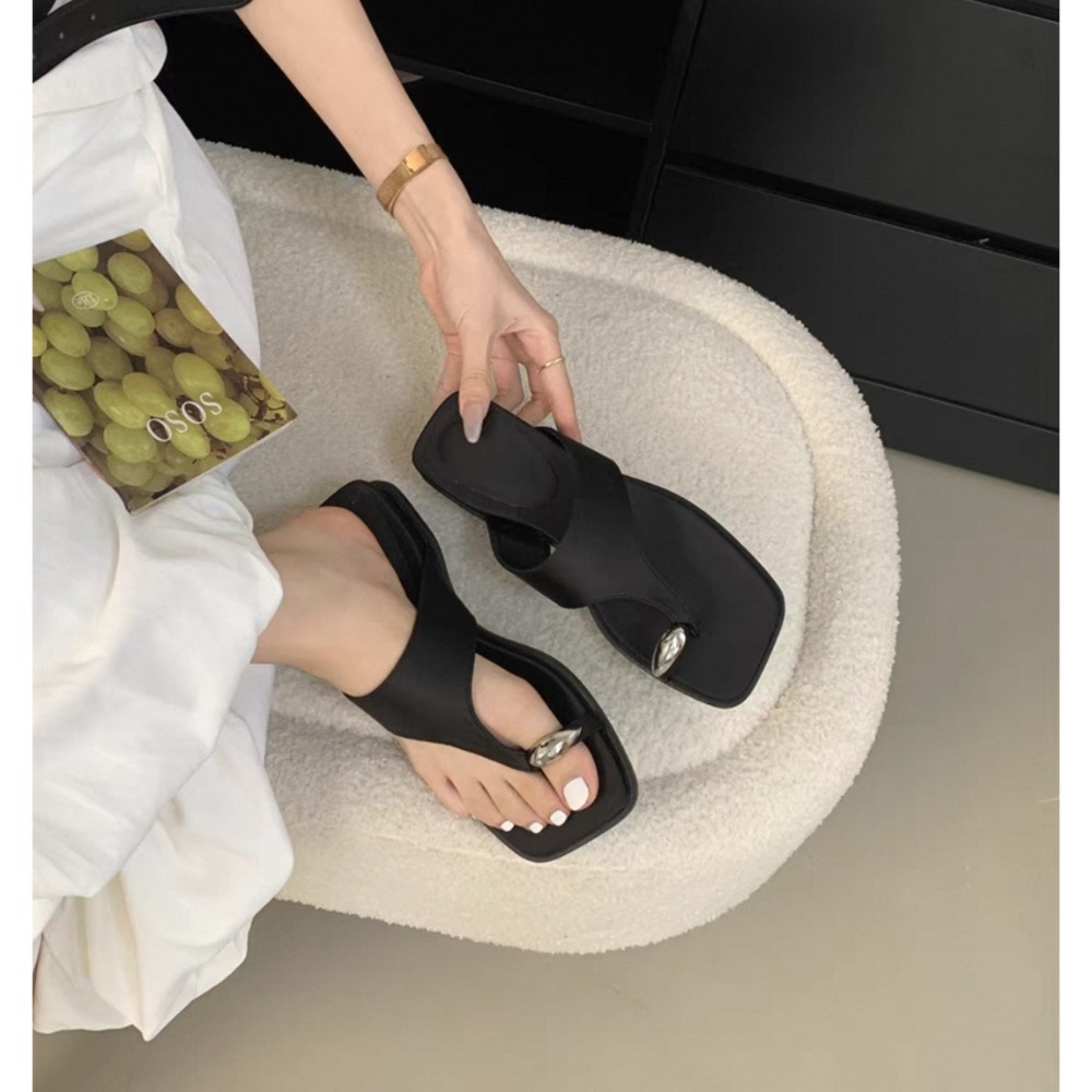 金屬飾扣夾腳拖鞋 方頭設計感涼鞋 韓版百搭懶人女鞋 個性極簡風厚底平底鞋 夏季外出必備 G4258-細節圖4