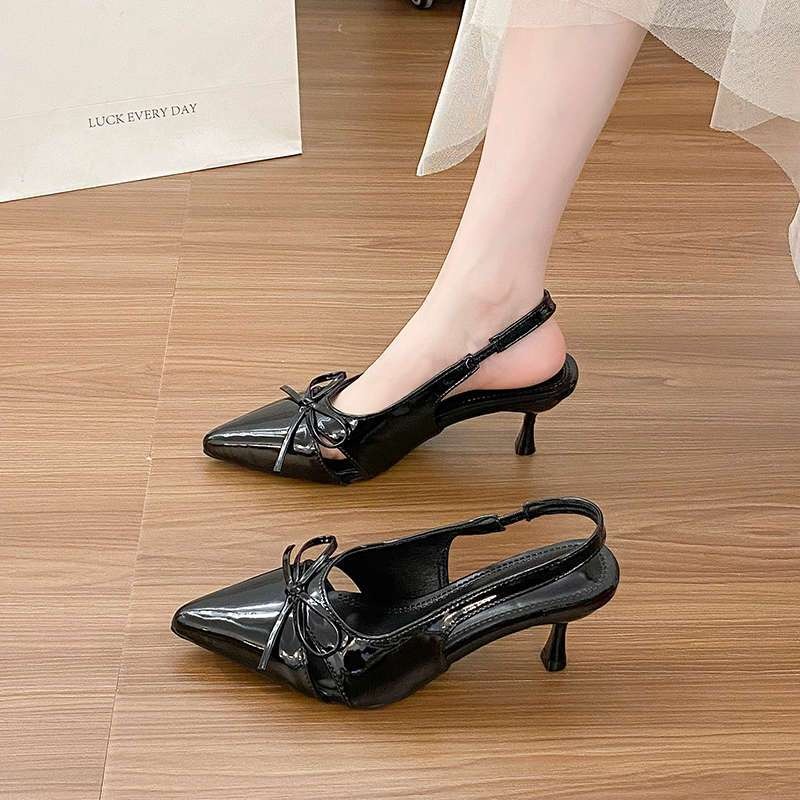 尖頭高跟鞋 蝴蝶結鞋 瑪莉珍 女鞋 小貓跟 涼鞋女 金屬色女鞋 亮面高跟鞋 法式穿搭 通勤鞋 約會鞋 拉帶涼鞋G2468-細節圖3