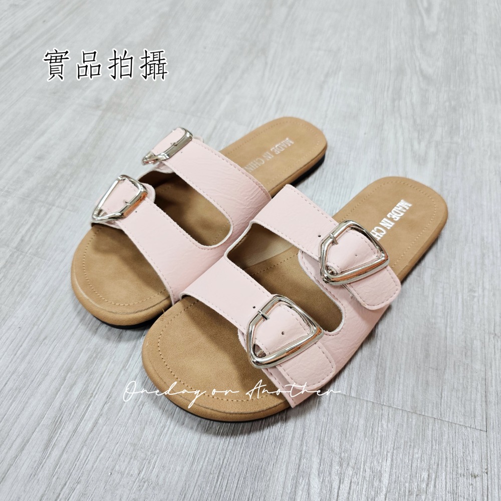 超級軟Q♥️雙帶金屬釦平底拖鞋 羅馬鞋 平底涼拖鞋 平底涼鞋 女生涼拖鞋 防滑涼拖鞋 舒適拖鞋 防滑橡膠底 海灘拖602-規格圖9