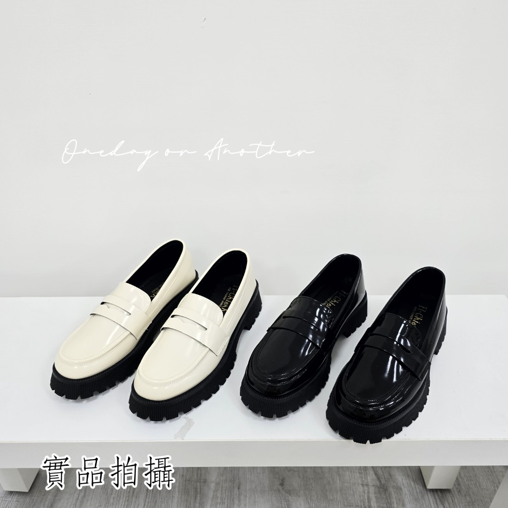 學院素面樂福小皮鞋 厚底大粗跟 方頭紳士鞋 復古英倫風 包鞋 厚底鞋 鬆糕底 增高底 紳士鞋 樂福鞋 小皮鞋 3900-細節圖4