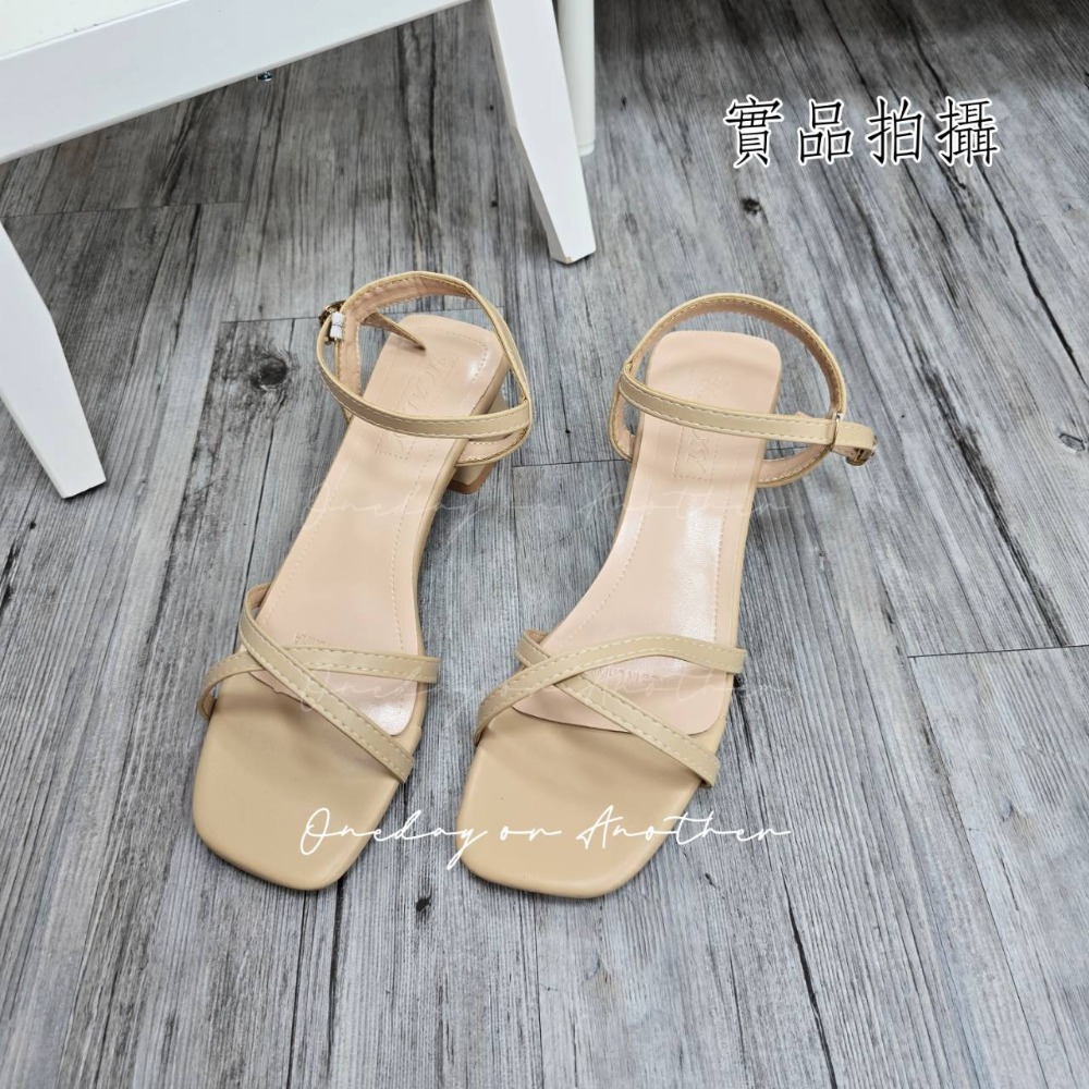 交叉線條低跟涼鞋 一字 細帶 方頭 低跟 羅馬鞋 舒適軟Q底 休閒涼鞋 跟鞋 高跟涼鞋 粗跟涼鞋 涼鞋 女鞋 X8259-規格圖10