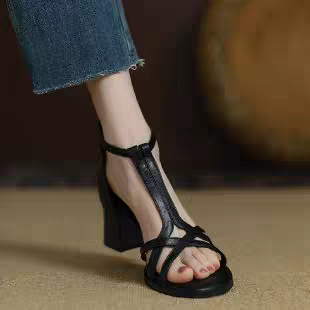 編織簍空金屬釦低跟涼鞋 復古交叉 百搭 魚骨涼鞋 羅馬涼鞋 平底 低跟 露趾 涼鞋 舒適軟Q底 休閒涼鞋 G2632-細節圖4