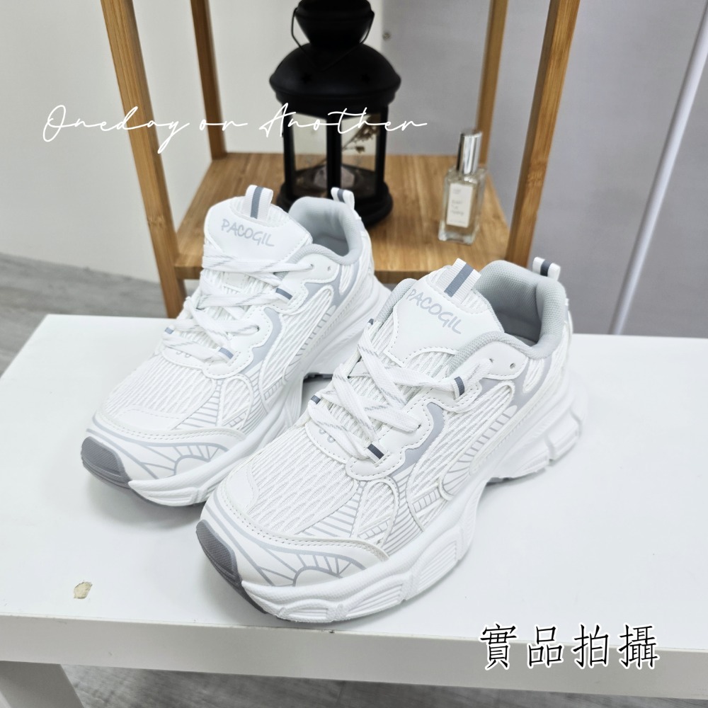 久穿久站不累腳 大尺碼42 女鞋 運動鞋 跑鞋 減震布鞋 休閒運動鞋 網面超輕 防滑 輕便透氣 時尚韓版 5325-規格圖11