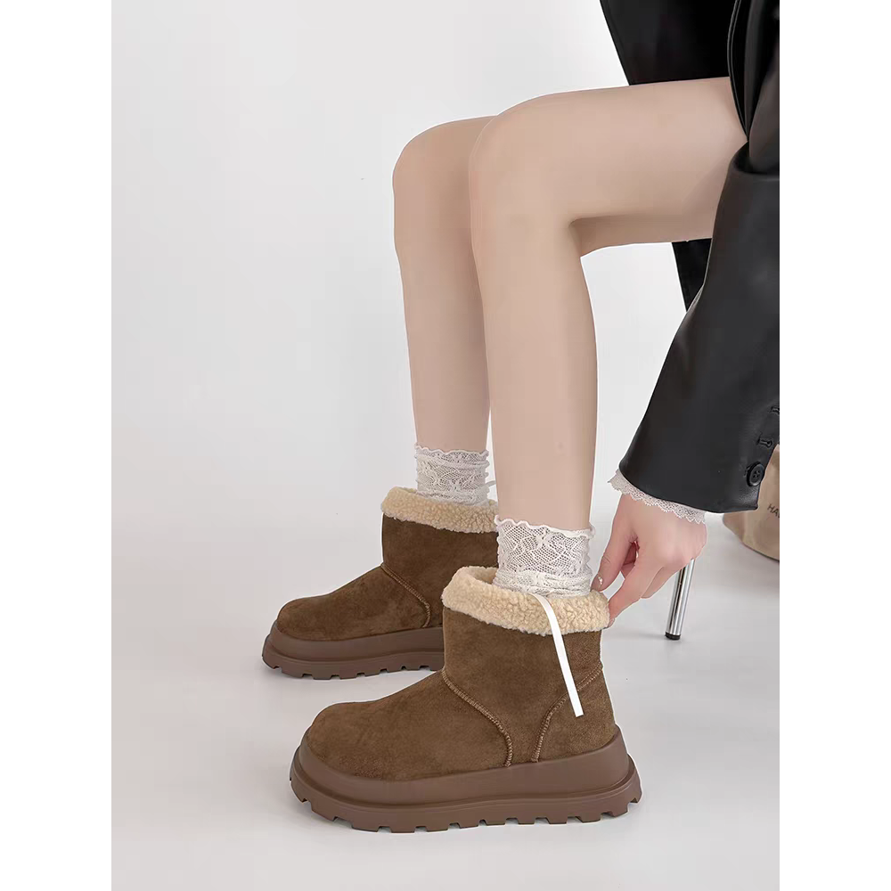 大尺碼36-42 輕量可愛素面羊羔毛雪靴 內刷毛羊羔毛 保暖雪靴 舒適好穿 基本百搭 秋冬新款 裸靴 短靴 韓妞 681-細節圖5