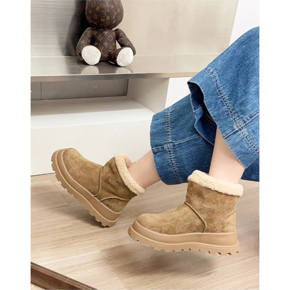 大尺碼36-42 輕量可愛素面羊羔毛雪靴 內刷毛羊羔毛 保暖雪靴 舒適好穿 基本百搭 秋冬新款 裸靴 短靴 韓妞 681-細節圖6