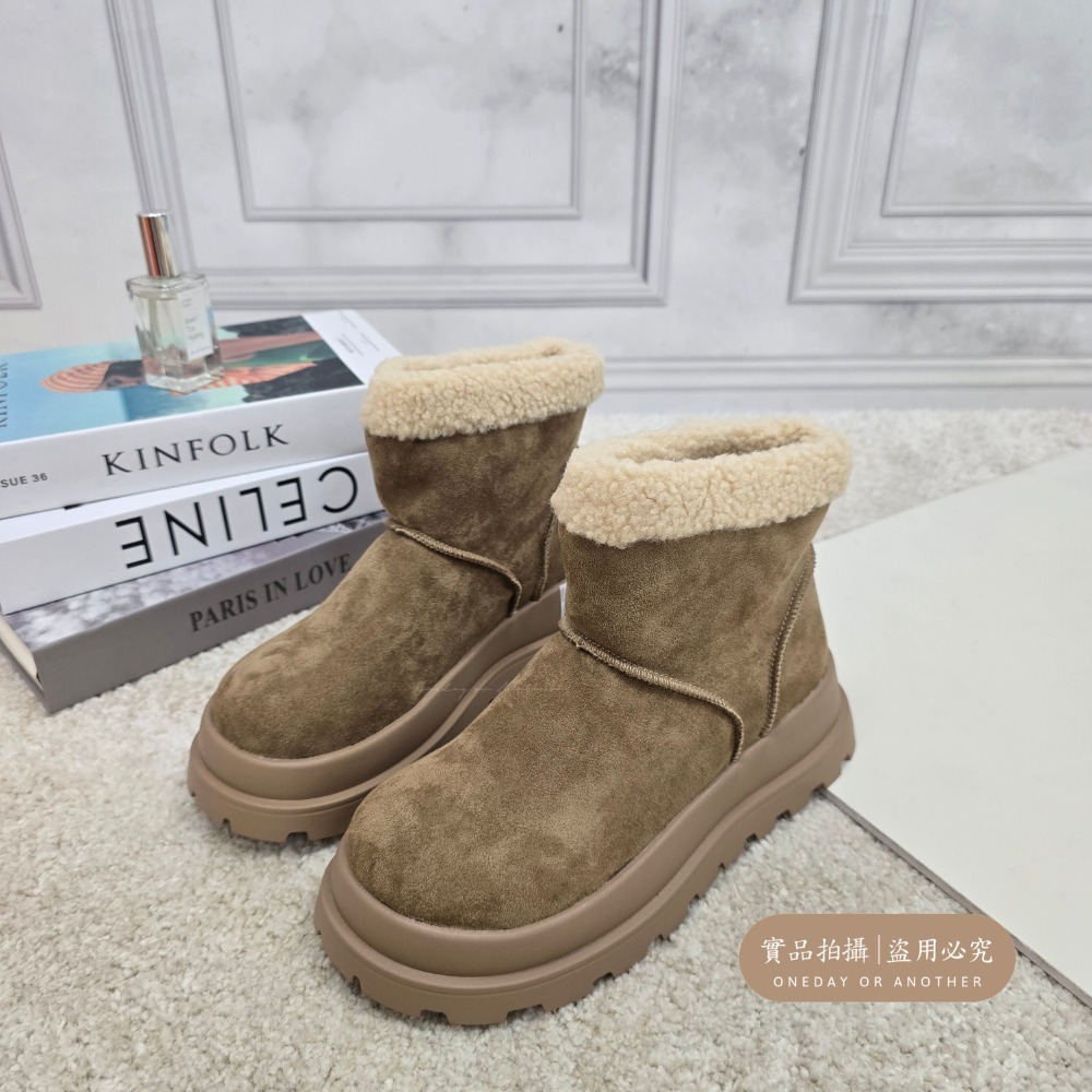 大尺碼36-42 輕量可愛素面羊羔毛雪靴 內刷毛羊羔毛 保暖雪靴 舒適好穿 基本百搭 秋冬新款 裸靴 短靴 韓妞 681-規格圖11