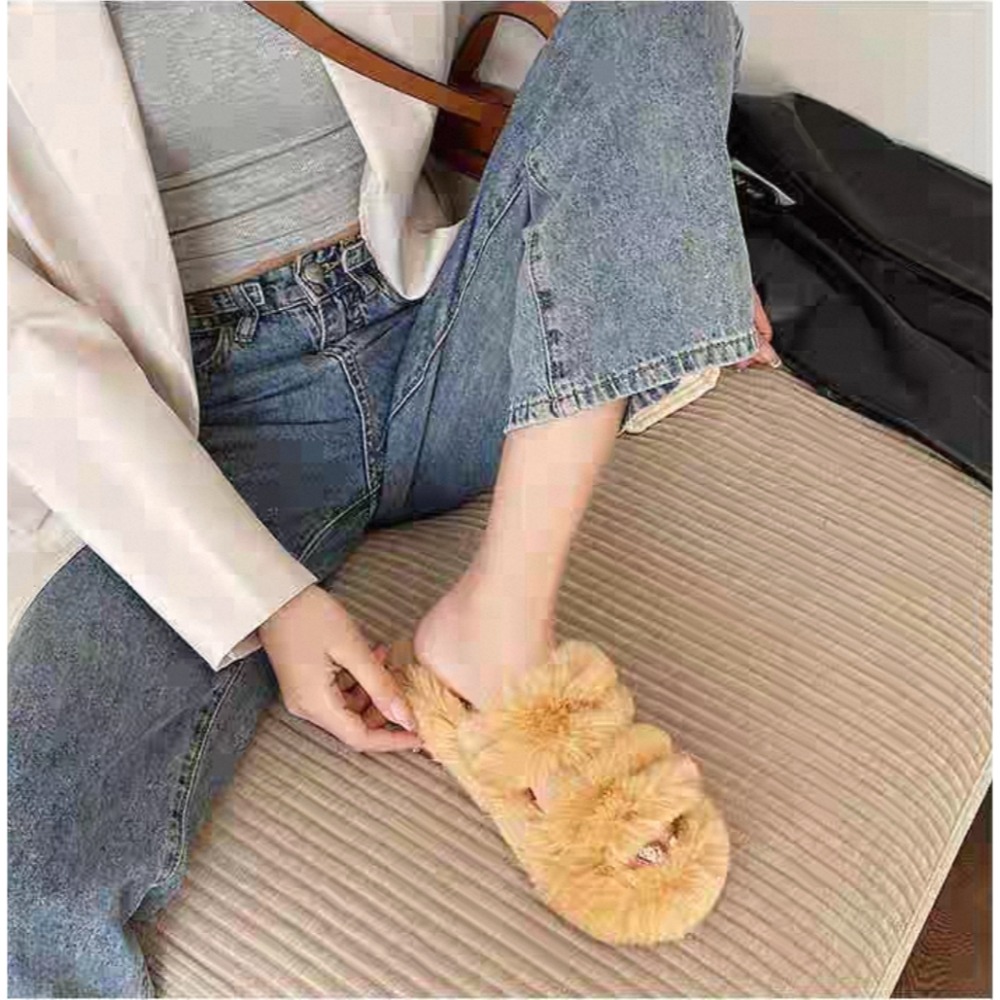 大尺碼 韓版ins 毛毛拖鞋 外穿一字帶 雙帶 保暖拖鞋 室內外拖鞋 居家拖鞋 外出拖鞋 防滑耐磨 軟Q QQ2222-細節圖7