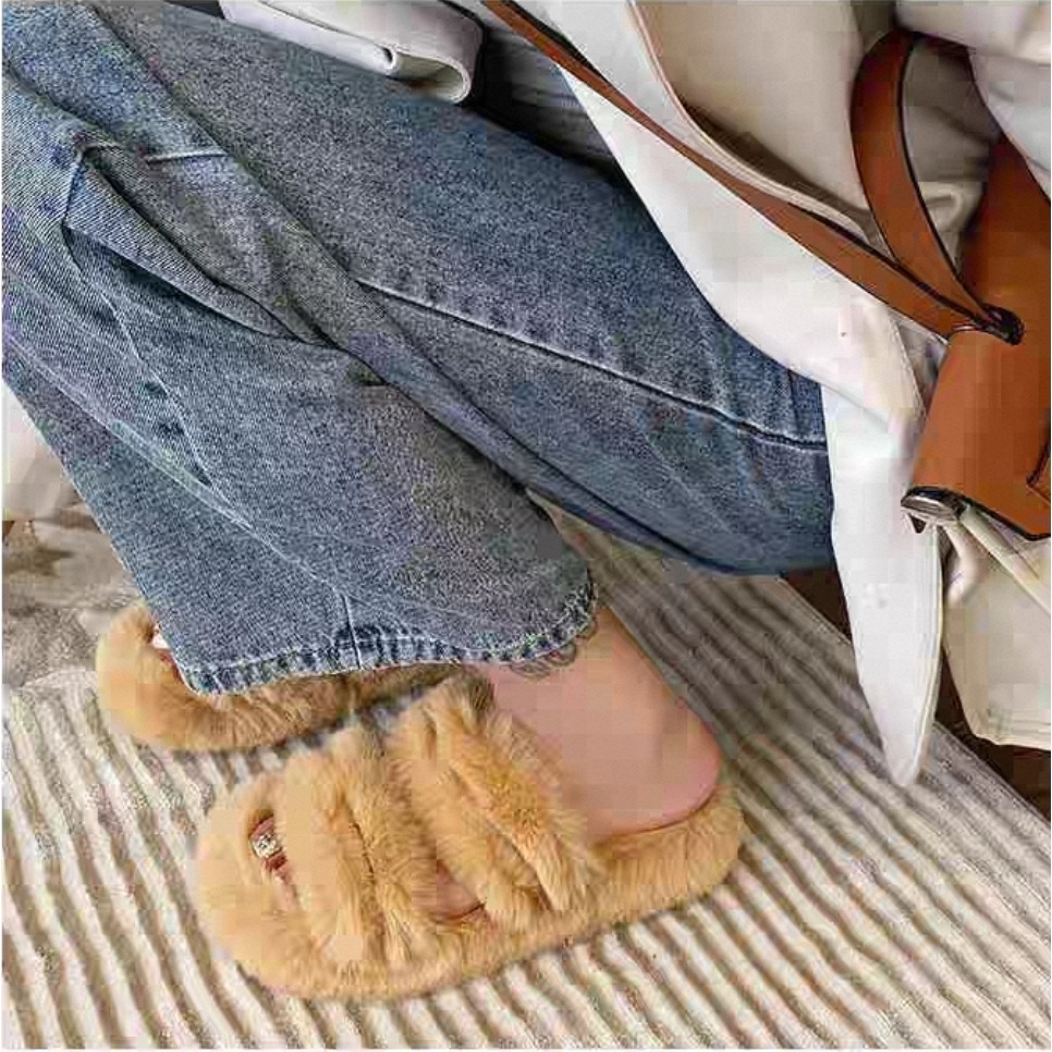 大尺碼 韓版ins 毛毛拖鞋 外穿一字帶 雙帶 保暖拖鞋 室內外拖鞋 居家拖鞋 外出拖鞋 防滑耐磨 軟Q QQ2222-細節圖10