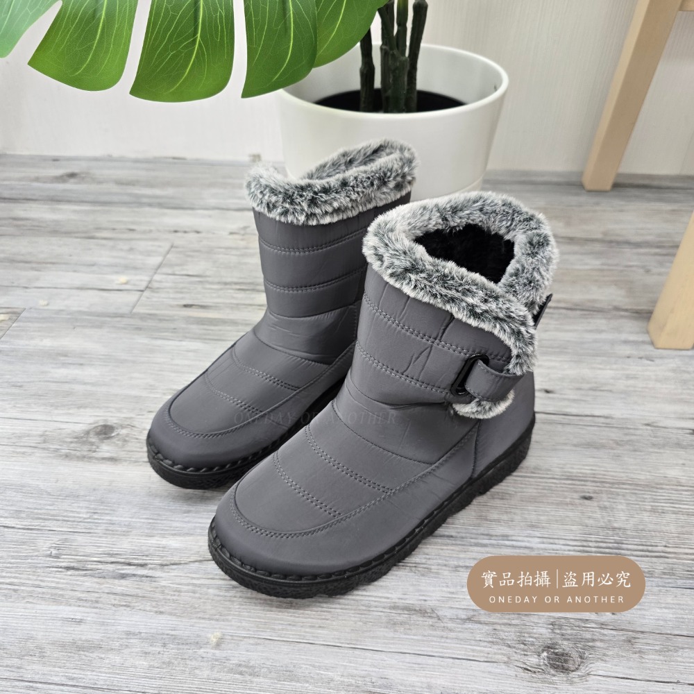 大尺碼43 防潑水雪地靴 防水加絨加厚保暖中筒靴 北海道滑雪靴 舒適保暖 防水雪地靴 防水軍靴 雪靴日本 登山靴HM01-規格圖11