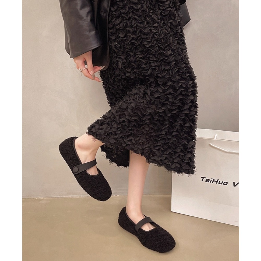韓國東大門 毛毛平底包鞋 保暖加絨加厚毛絨鞋 保暖鞋 一字扣帶 瑪麗珍鞋 平底鞋 包頭鞋 娃娃鞋 韓國女鞋 D2761-細節圖5