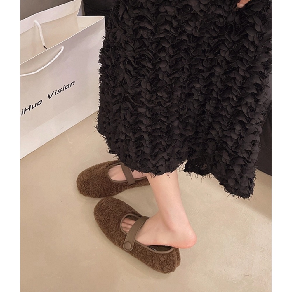 韓國東大門 毛毛平底包鞋 保暖加絨加厚毛絨鞋 保暖鞋 一字扣帶 瑪麗珍鞋 平底鞋 包頭鞋 娃娃鞋 韓國女鞋 D2761-細節圖6