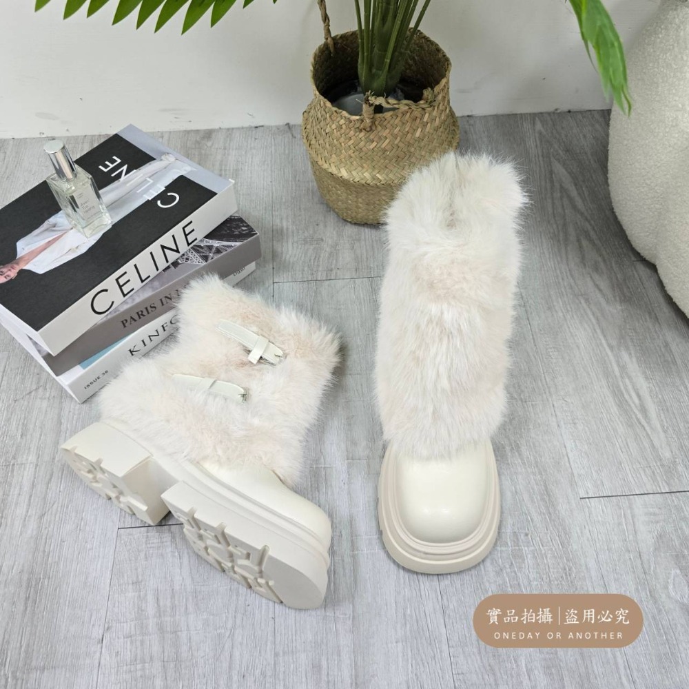 韓國東大門 粗跟厚底雪地靴 保暖加絨加厚短筒靴 防滑毛毛靴 厚底毛毛雪靴 雪地靴 增高 厚底 短筒 保暖靴 1030-規格圖11