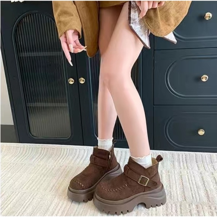 韓國東大門 可愛麂皮毛毛圓頭雪靴 舒適保暖雪靴 厚底毛毛雪靴 內刷毛羊羔毛 雪地靴 增高 厚底 短筒 保暖靴 9-1-細節圖3