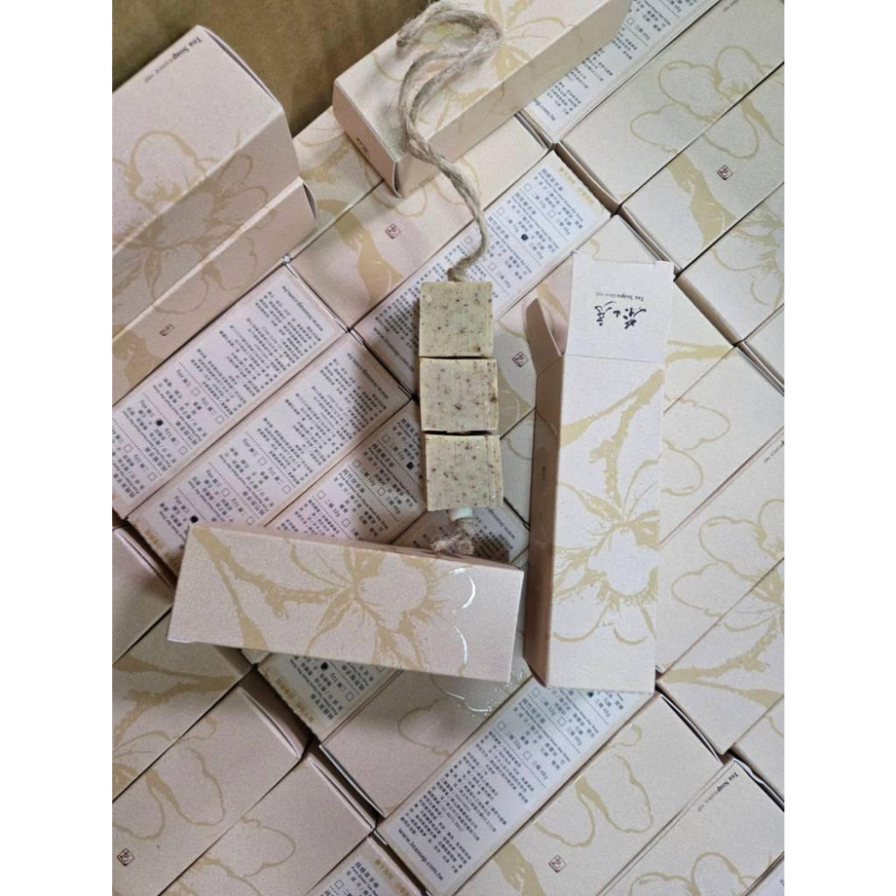 現貨❤️快速出貨⏰ 茶山房 串皂 3入組 天然香氛 清新潔淨 洗感溫和 手工質感 香皂禮盒-細節圖8