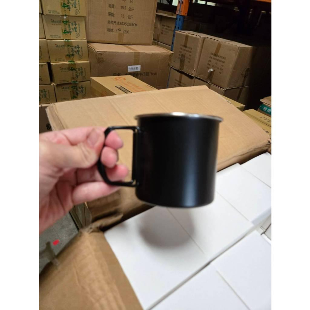 現貨❤️快速出貨⏰ 戶外 露營 不鏽鋼杯 折疊手柄 黑色 華泰 輕量 耐用 350ml 咖啡杯 水杯 馬克杯 行動杯-細節圖3