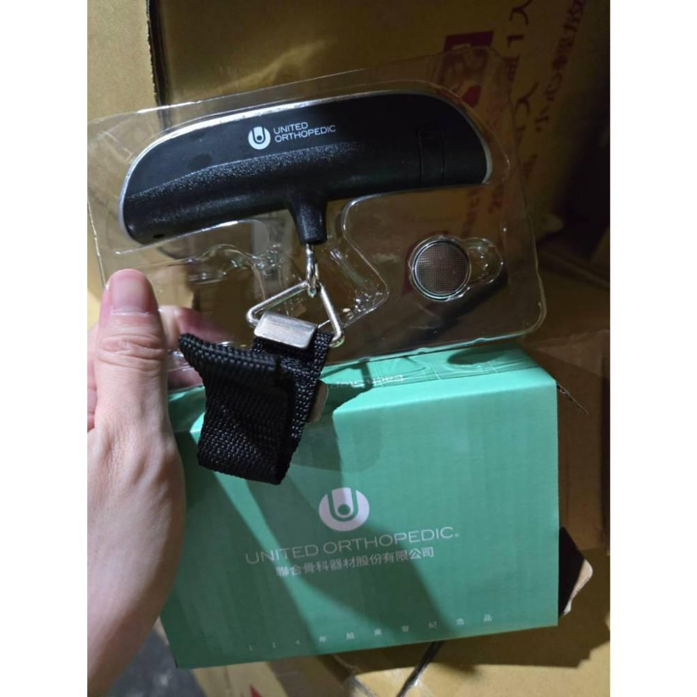 現貨❤️快速出貨⏰ 50kg／0.01kg 手提電子秤 含電池 旅行秤 行李秤 數位電子秤 迷你磅秤 吊勾秤 家用必備-細節圖4