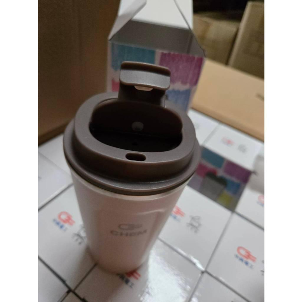 現貨❤️快速出貨⏰ 小羊苗 聯名真空 隨行杯 304不鏽鋼 雙層保溫水杯 550ml 辦公杯 保溫杯 杯子-細節圖8