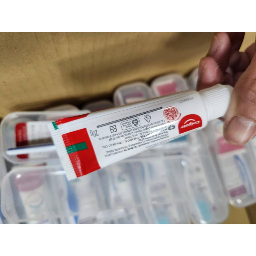 🚀【台灣現貨】高露潔 完整防護 旅行組 360°抗敏專家 軟毛 牙刷 高露潔牙膏20g + 牙刷組 + 收納盒旅行三件組-細節圖2