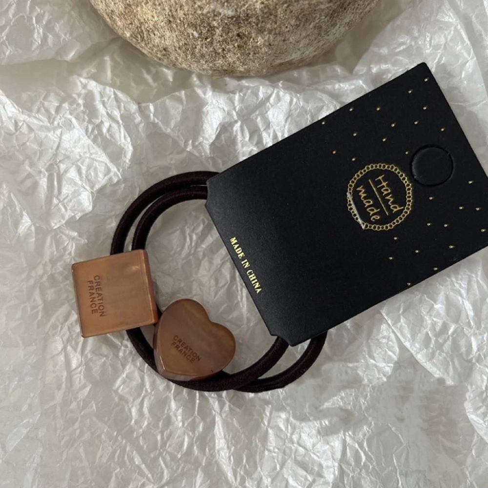 彩色壓紋字母愛心方塊髮圈-細節圖3