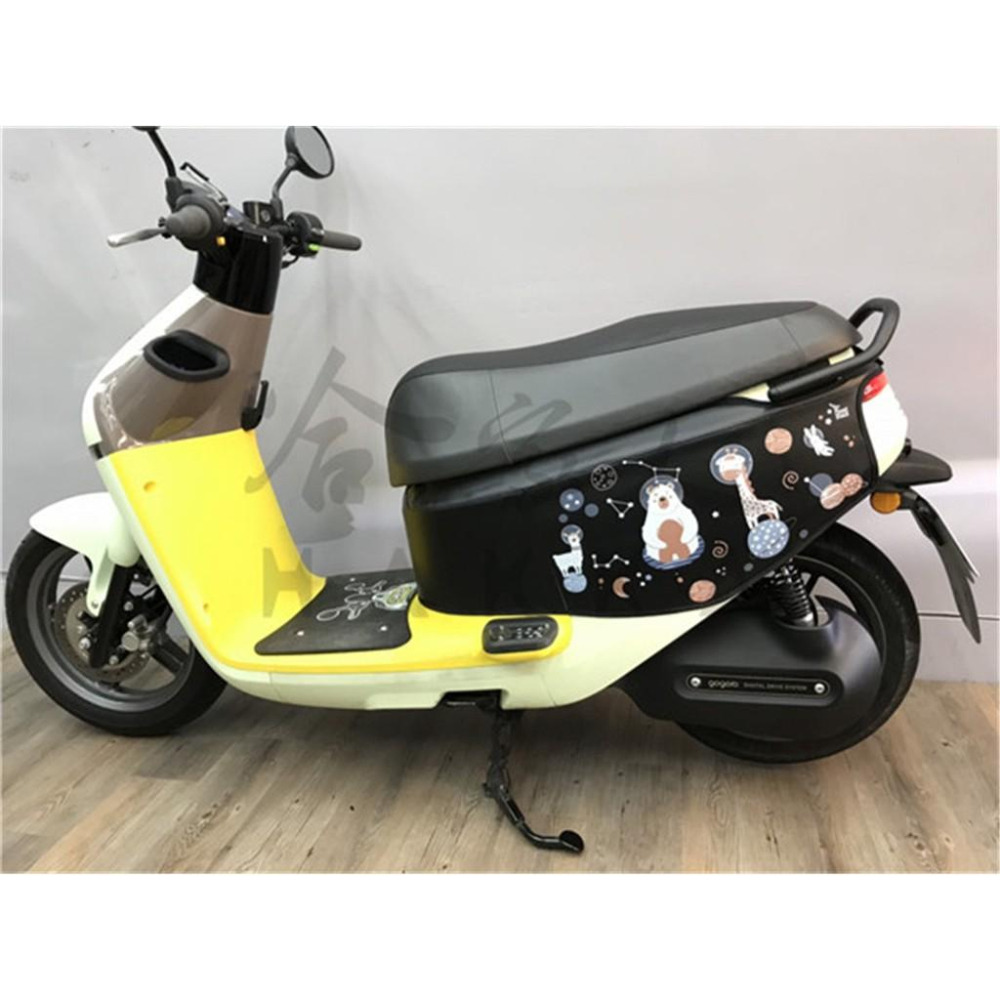 gogoro 3 宇宙動物園 車身防刮套 狗衣 防刮套 保護套 車套 草尼馬 北極熊 長頸鹿 GOGORO 哈家人-細節圖6