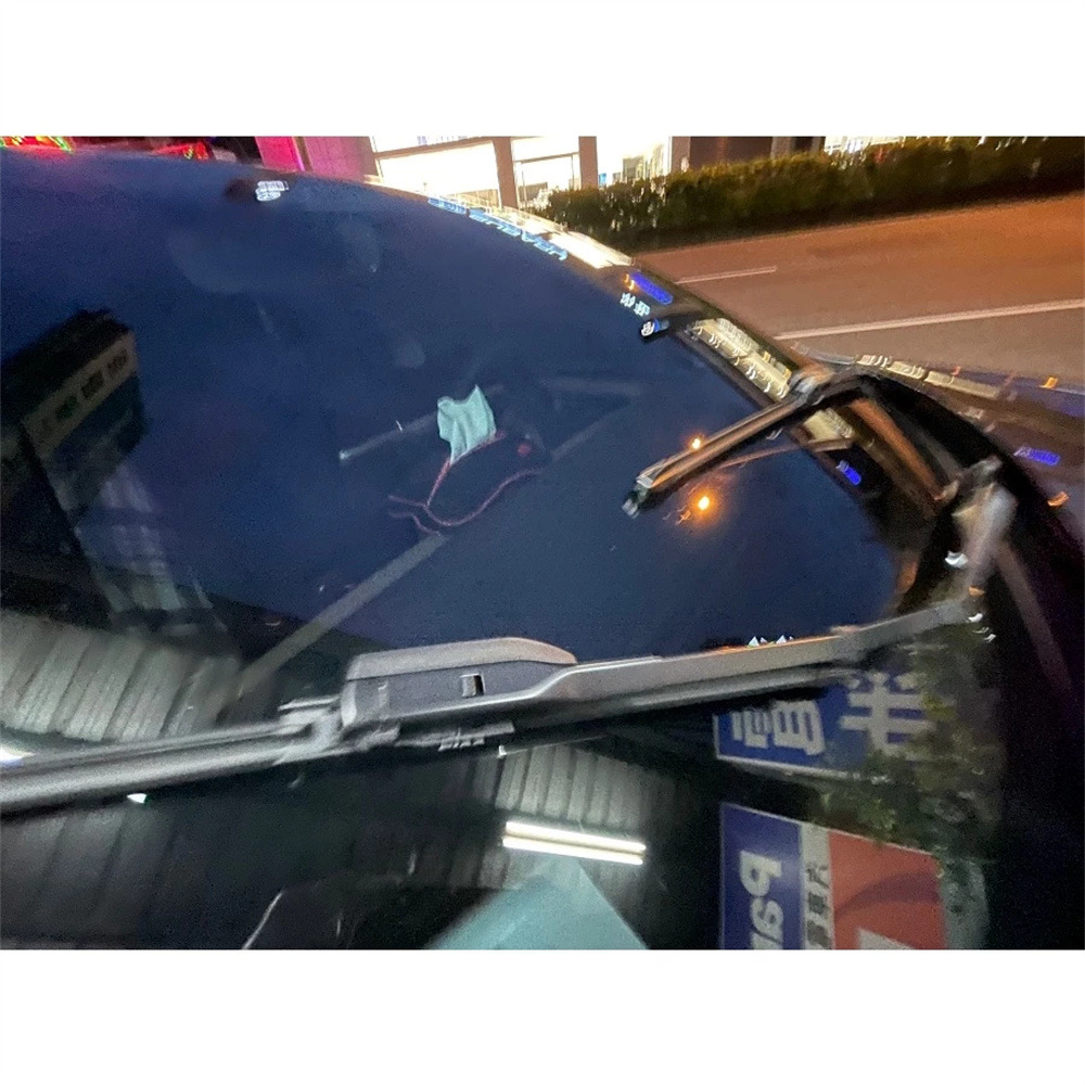 PIAA TESLA MODEL Y 日本矽膠撥水雨刷 26 + 20 贈油膜去除劑 防跳動 20~年 哈家人-細節圖4