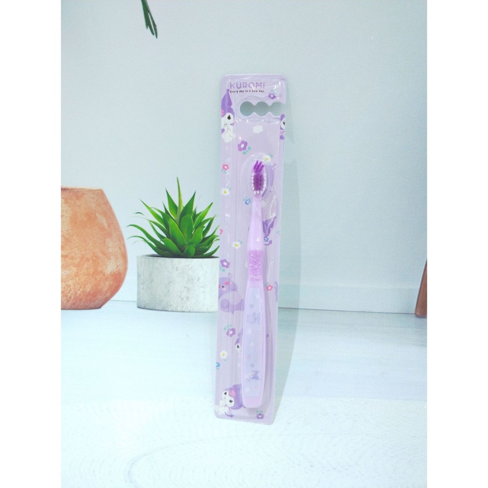 【圓比雜貨鋪】三麗鷗 兒童牙刷 6歲以上-細節圖2