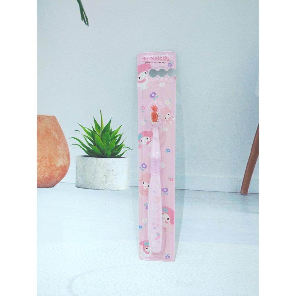 【圓比雜貨鋪】三麗鷗 兒童牙刷 6歲以上-細節圖4