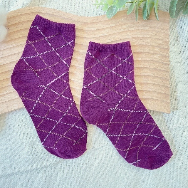 👍凱美棉襪業｜MIT台灣製 大童純棉菱格紋女襪 18-22cm 凱美棉業-細節圖7