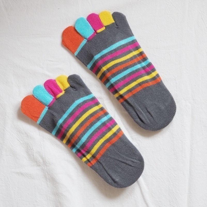 👍凱美棉業｜MIT台灣製 純棉挖空隱形五趾襪 抗菌防臭-細節圖5