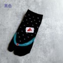 👍凱美棉業｜ MIT台灣製 萊卡LYCRA 舒適升級 細針對目兩趾襪 點點夾腳拖款 22-26cm-規格圖9